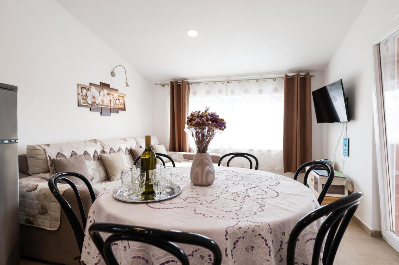 Villa De Rosa Zara Esterno foto